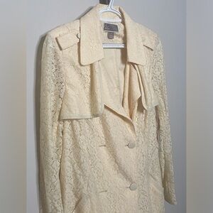 Chelsea 28 lace trenchcoat